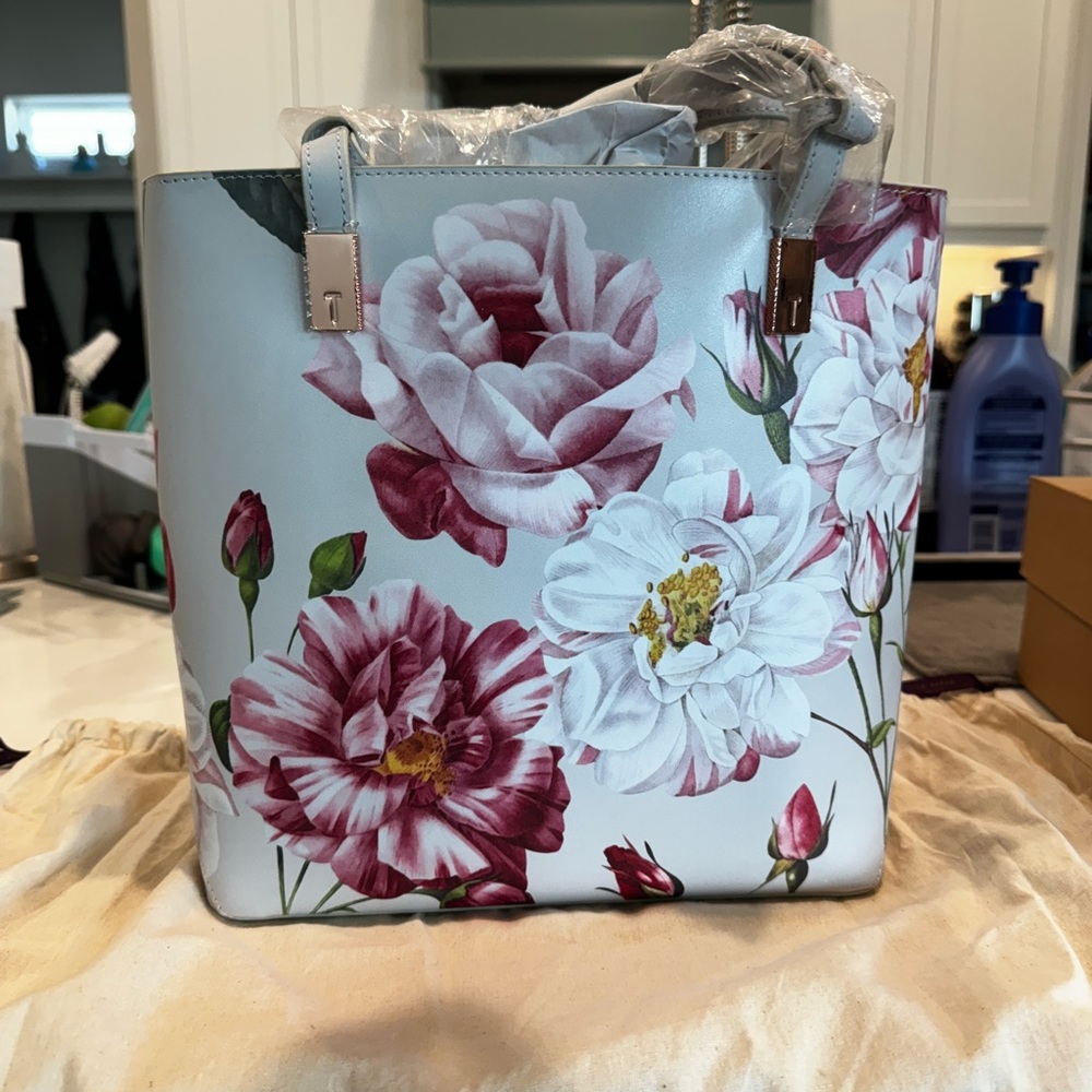 New Ted Baker London Jovelle Floral Leather Tote